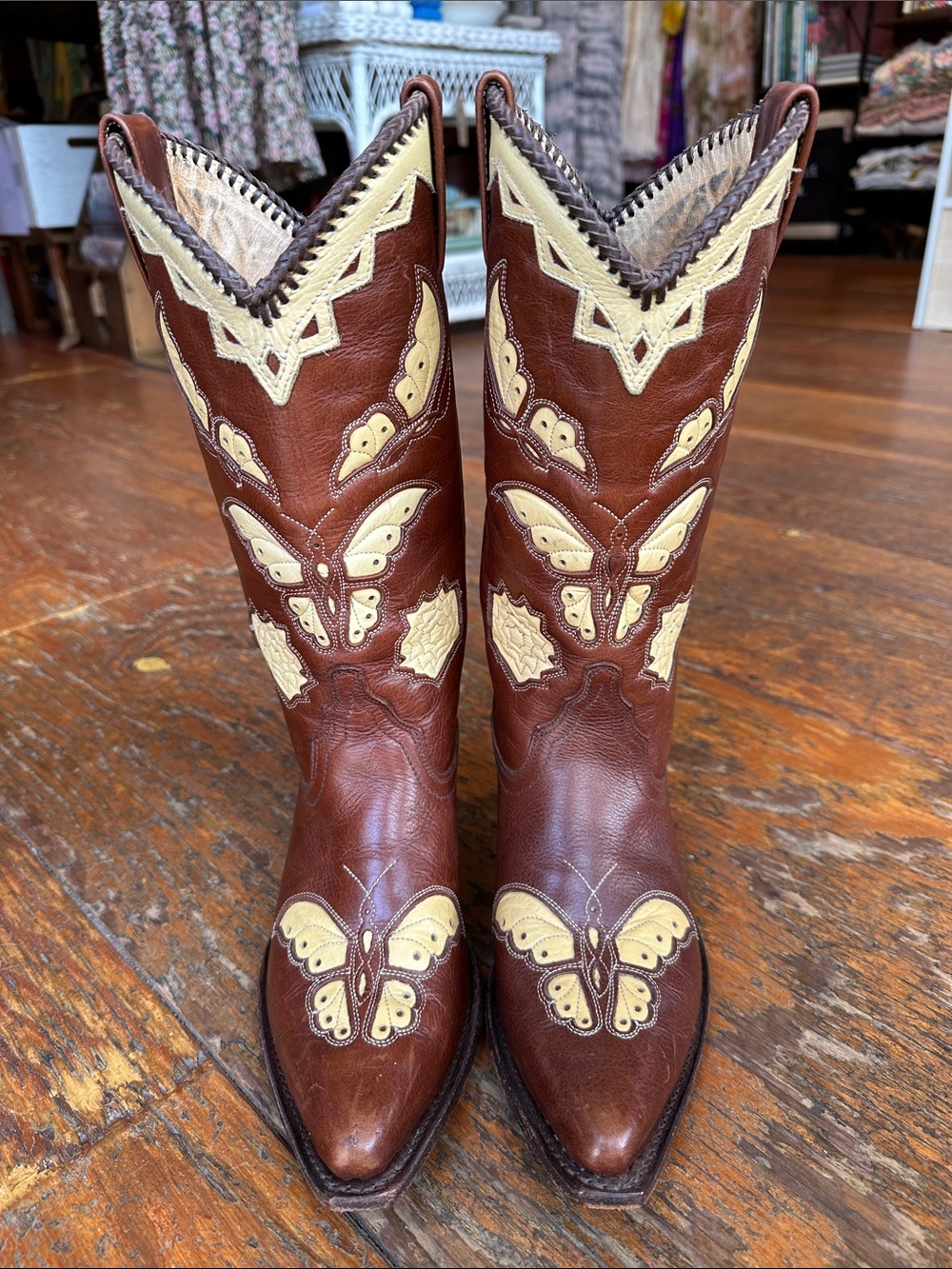 Juicy Couture Y2K Butterfly Cowgirl Boots 7.5